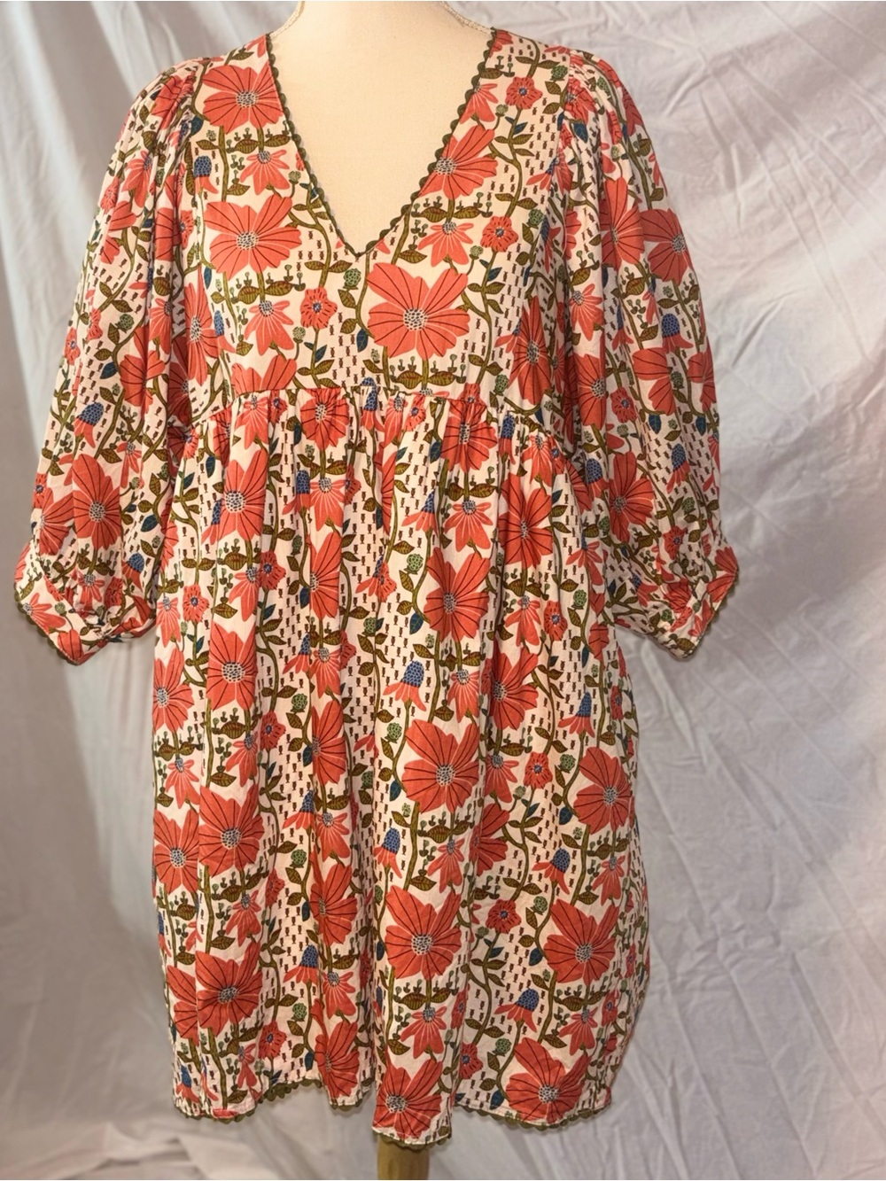 Floral V-Neck Babydoll Mini Dress in Orange and Cream- GIGIO